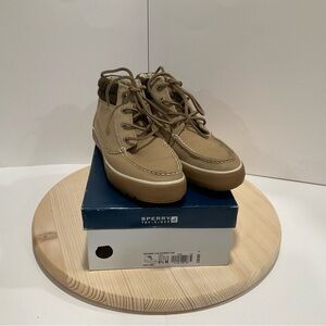 Used Sperry Men’s Bahama Lug Chukka Tan Boot Size 9.5